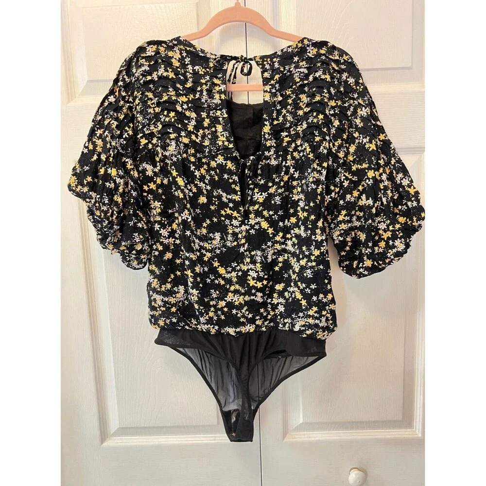 Free People Black‎ Dessa Bodysuit Floral Puff Sleeve New Revolve womens size S
